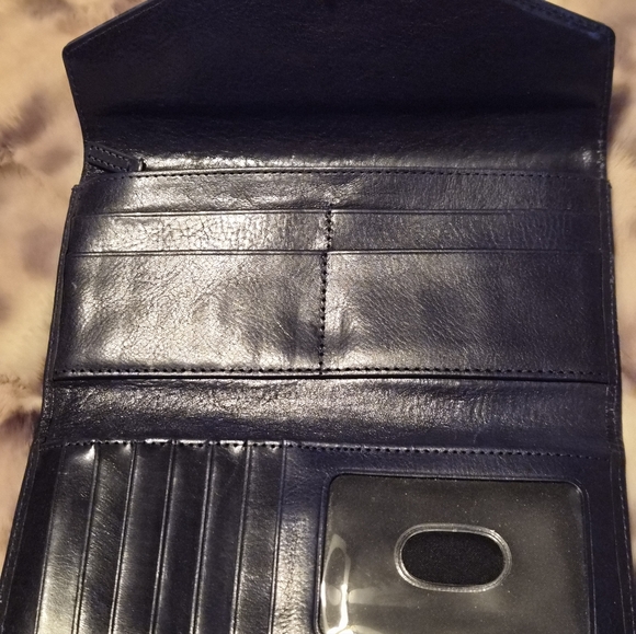 Small Caroline Handbag and Veronica Wallet - Picture 8 of 8